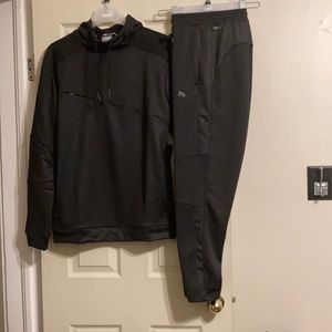 Puma sweatsuit. Hooded